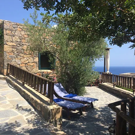 Petra Nova Mochlos